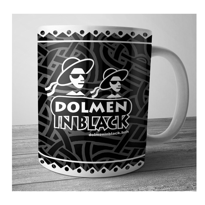 Mug Dolmen in Black 2