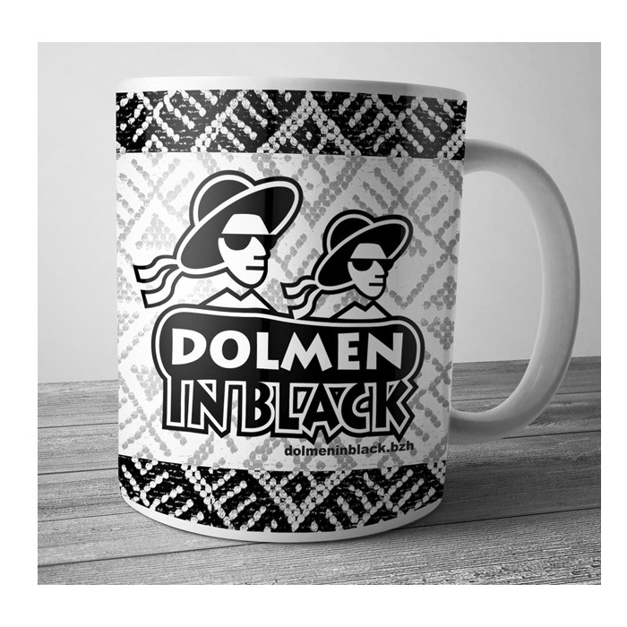 Mug dolmen in Black v8